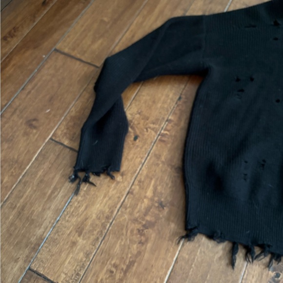 Lovers & Friends ARLINGTON SWEATER! Sold out! - Picture 8 of 12